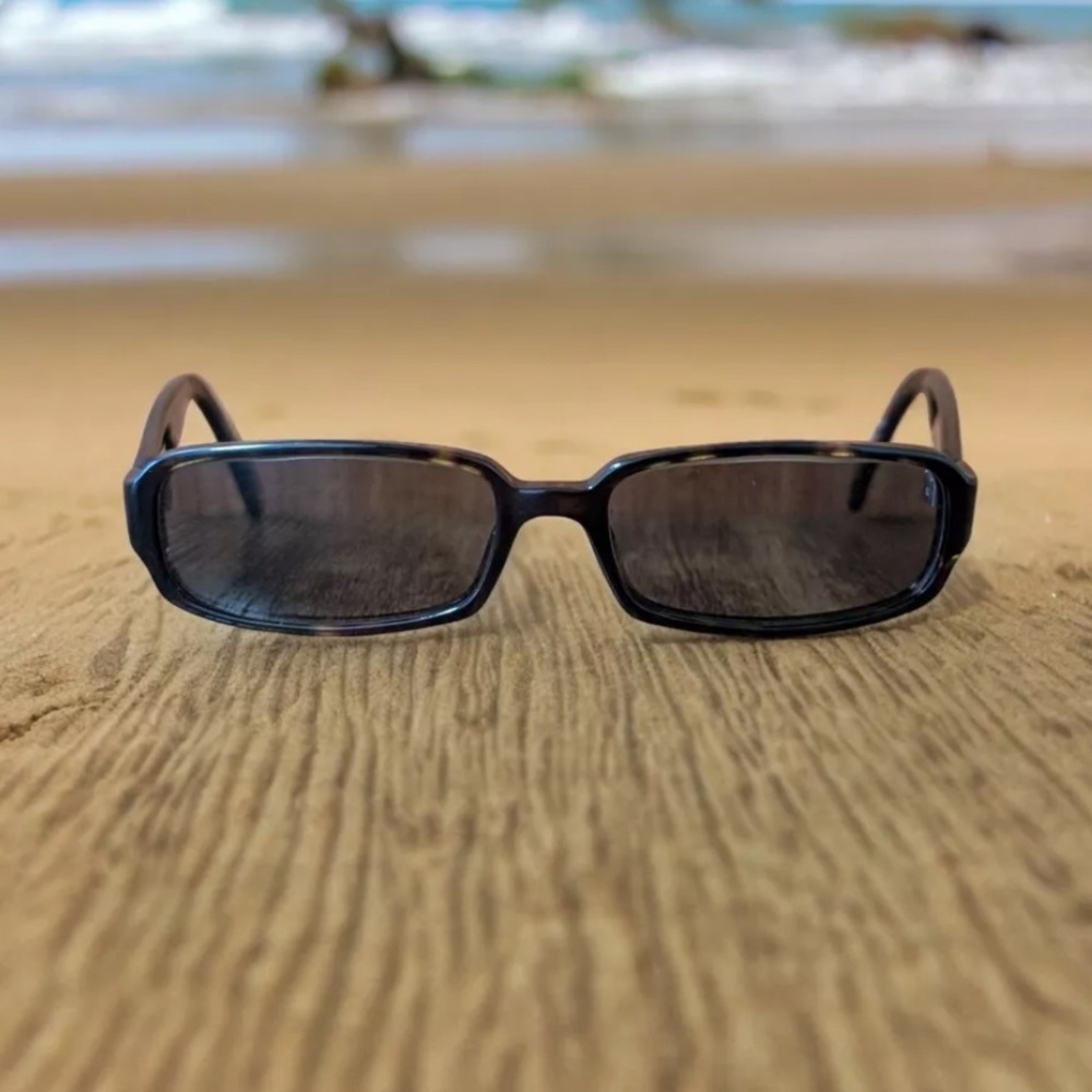 Vintage Authentic Gucci 90s sunglasses